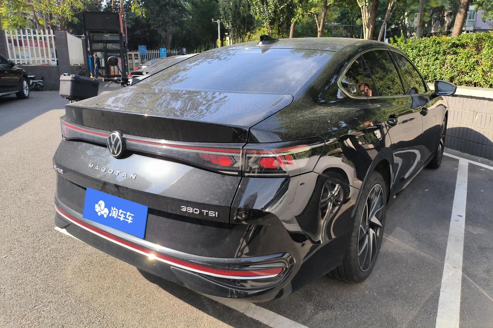 Volkswagen Magotan
