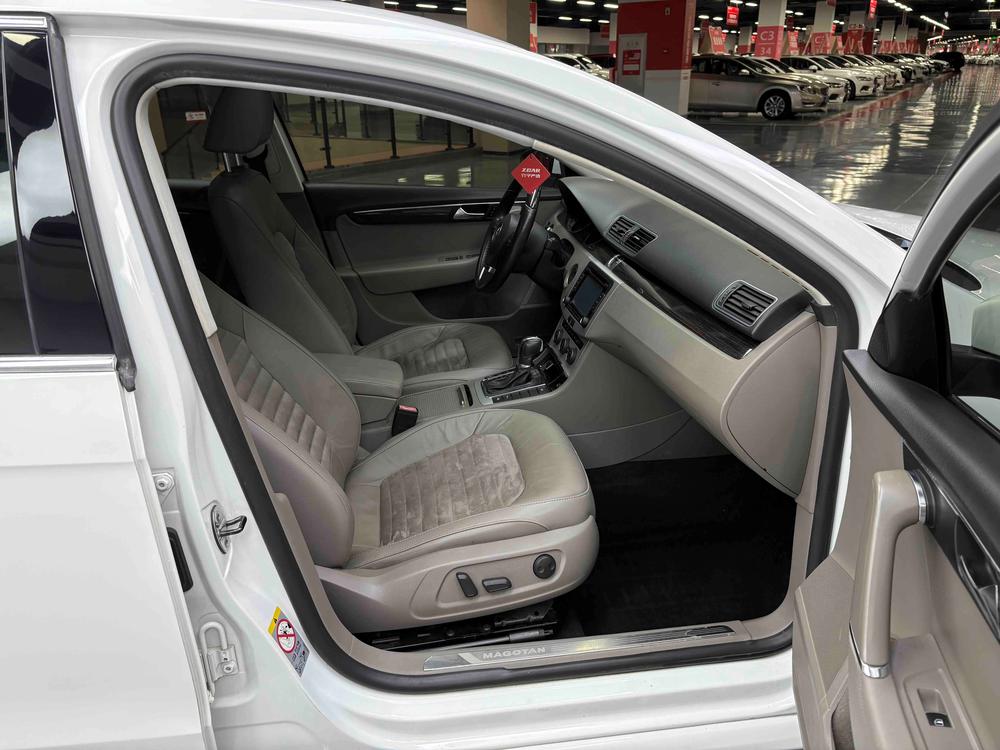 Volkswagen Magotan