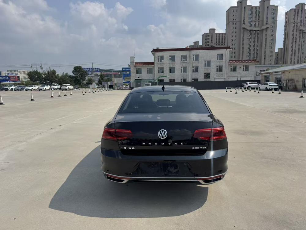 Volkswagen Magotan