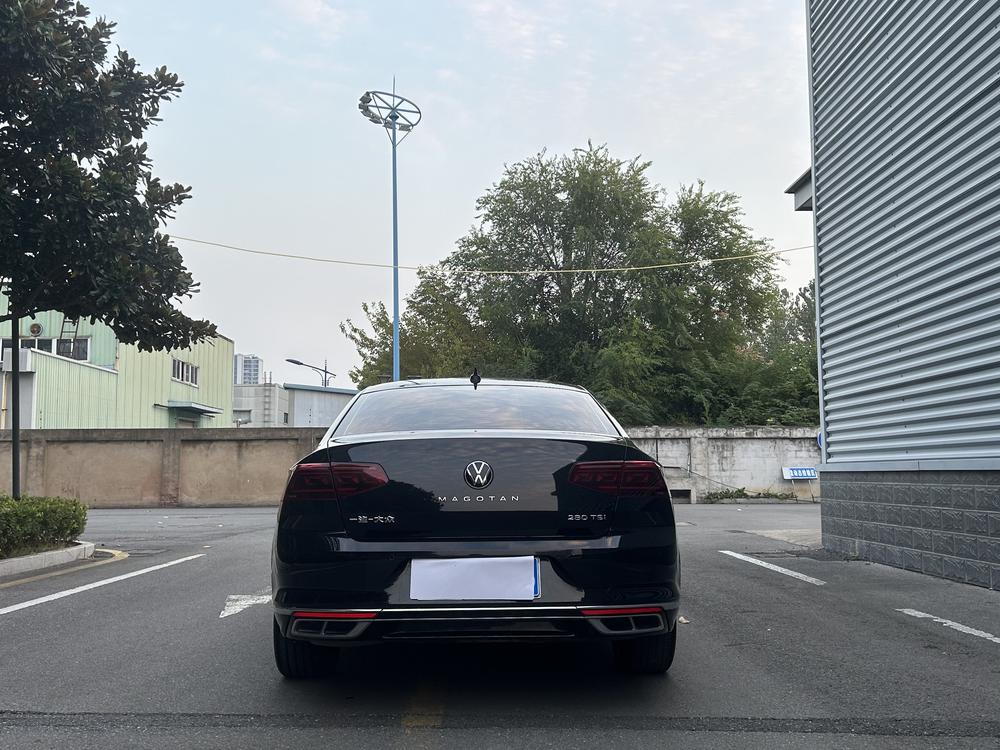 Volkswagen Magotan