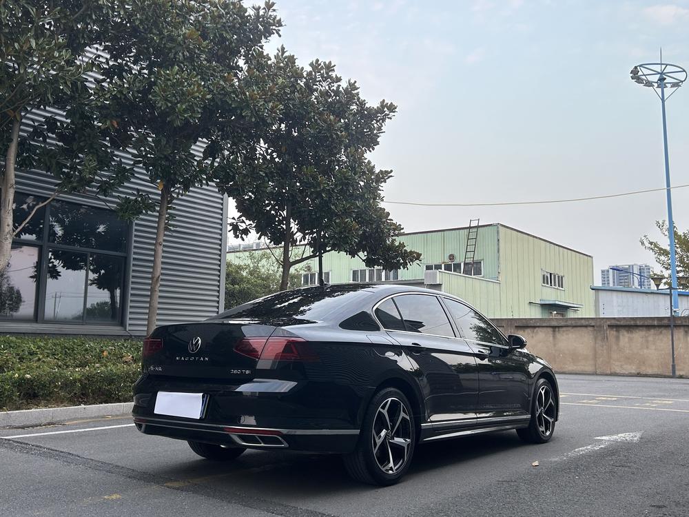 Volkswagen Magotan