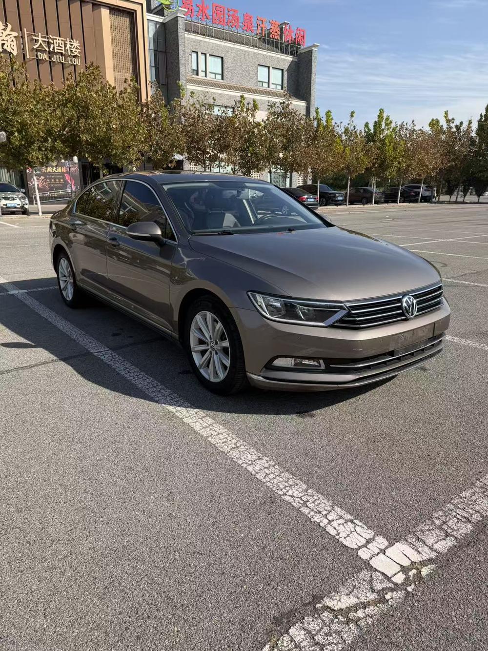 Volkswagen Magotan