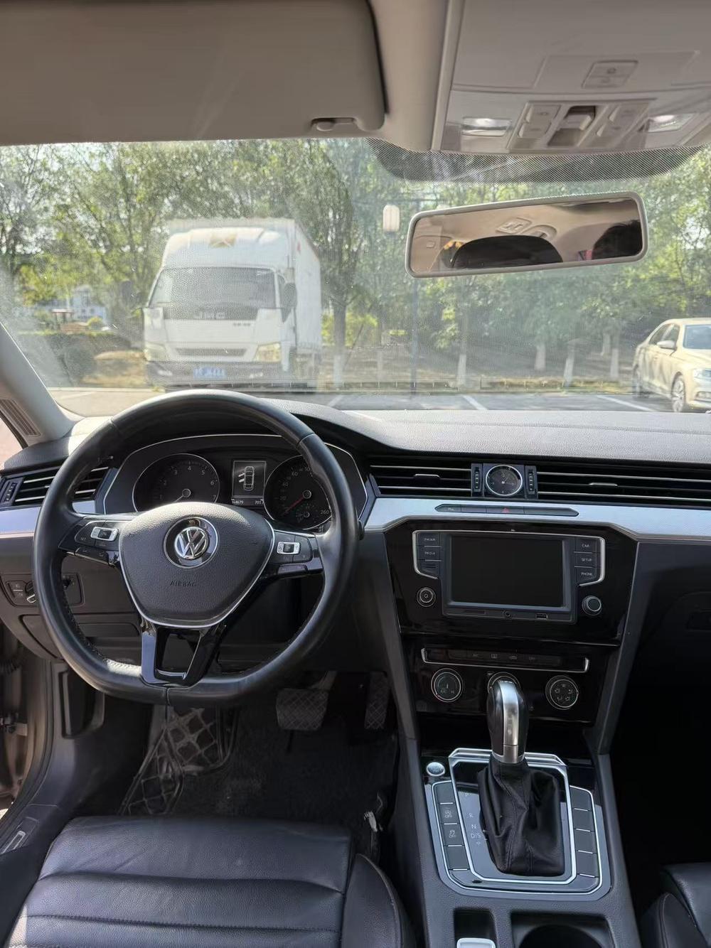 Volkswagen Magotan
