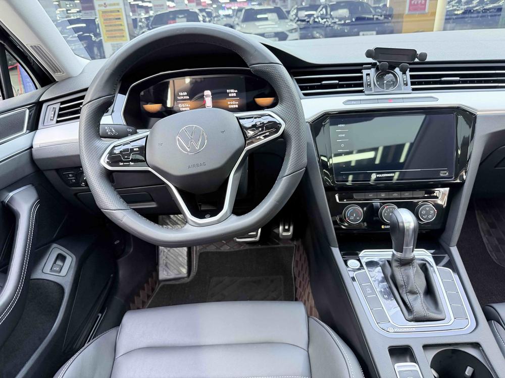 Volkswagen Magotan