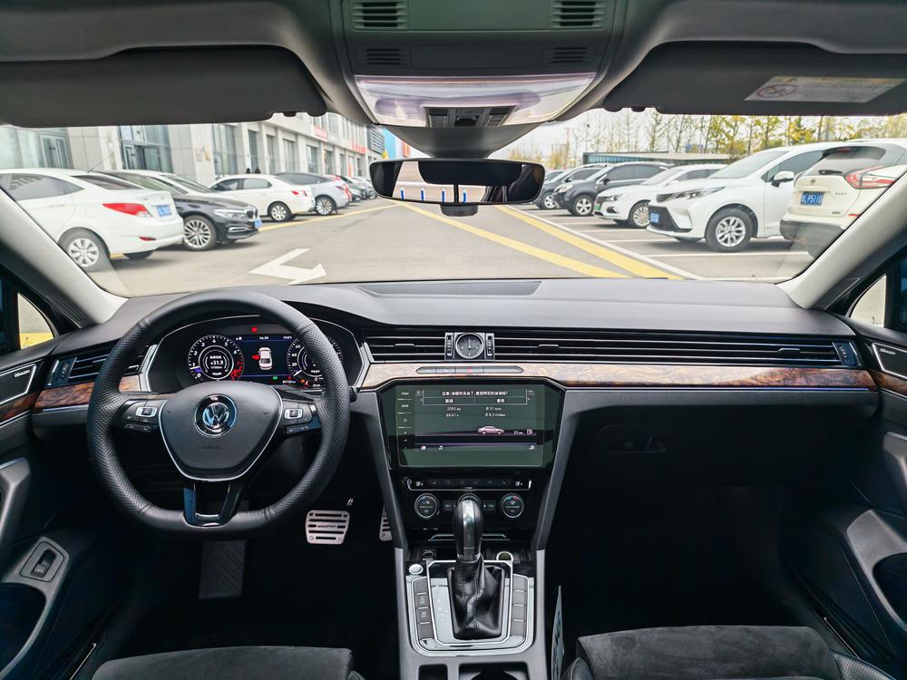 Volkswagen Magotan