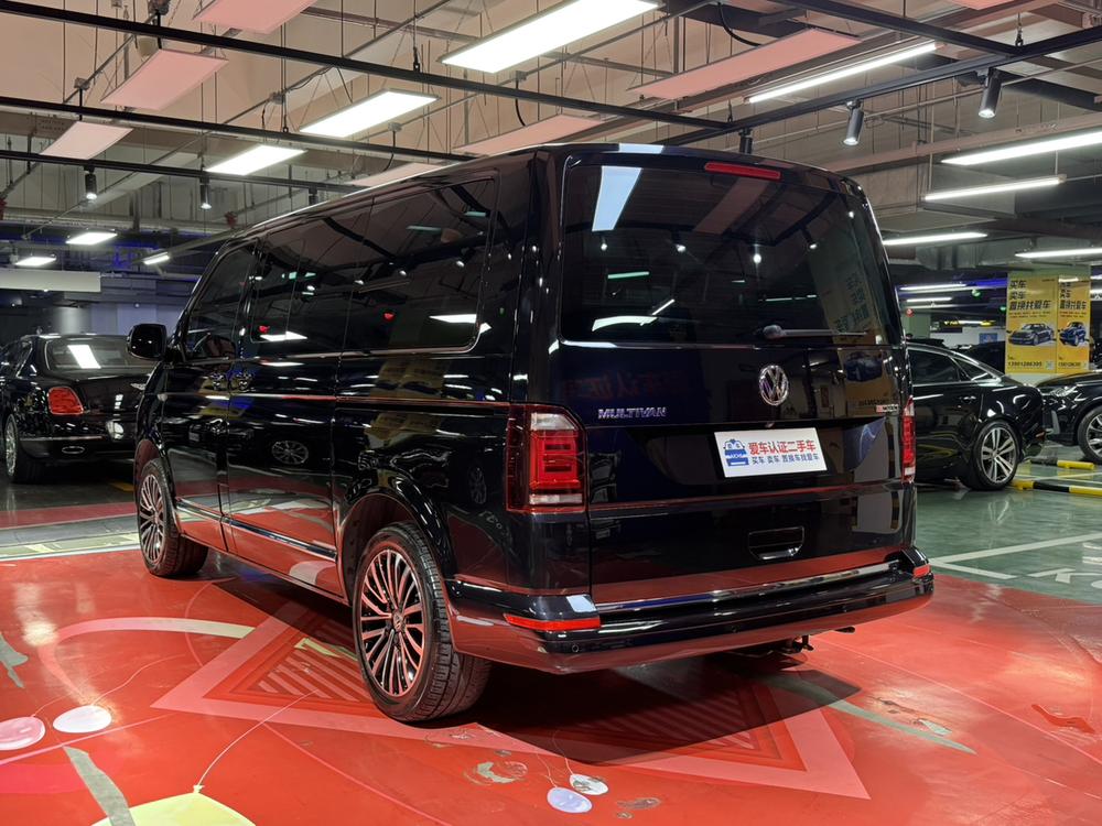Volkswagen Multivan