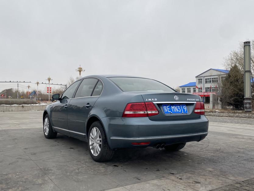 Volkswagen Passat Lingyu