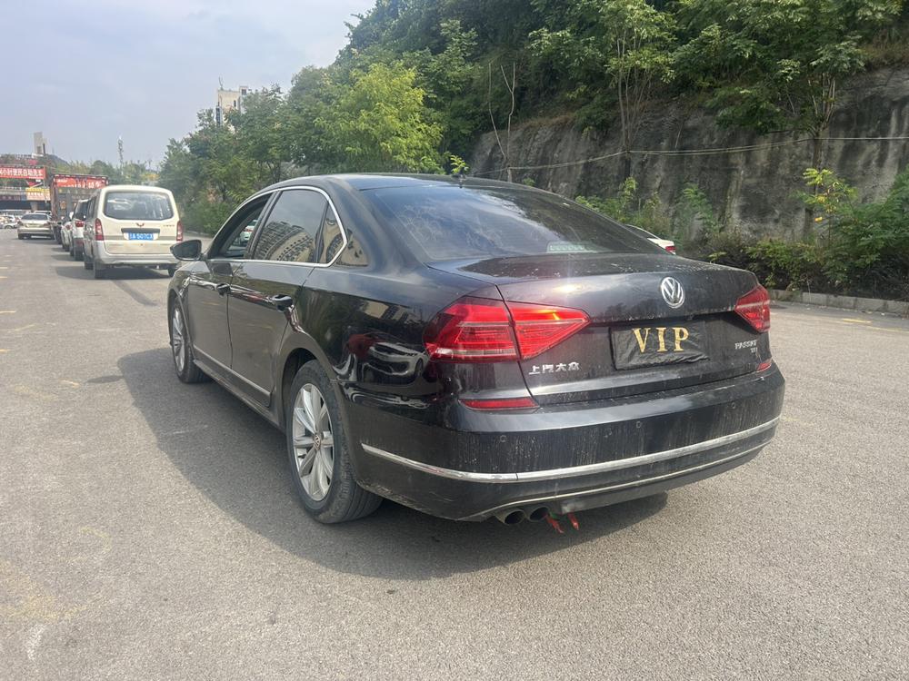 Volkswagen Passat