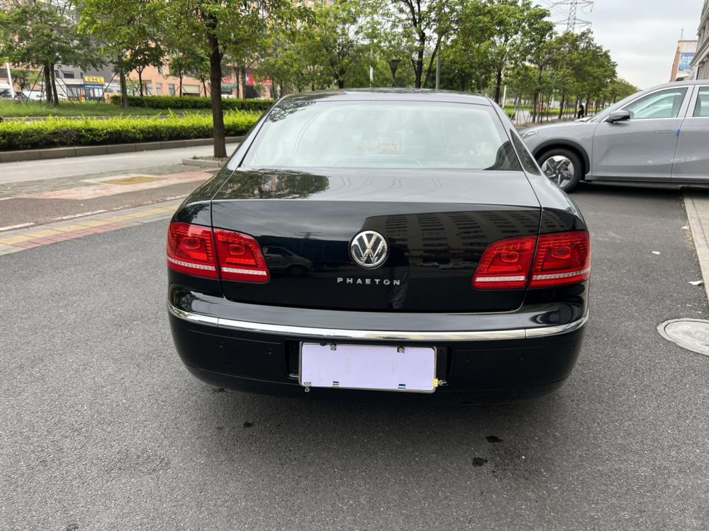 Volkswagen Phaeton