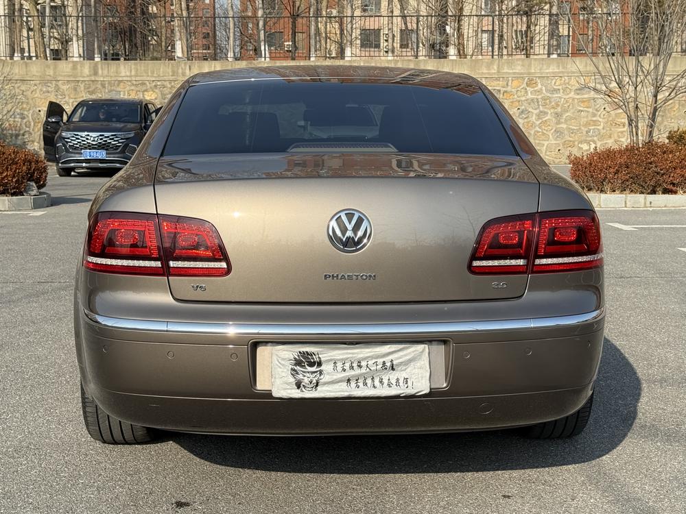 Volkswagen Phaeton