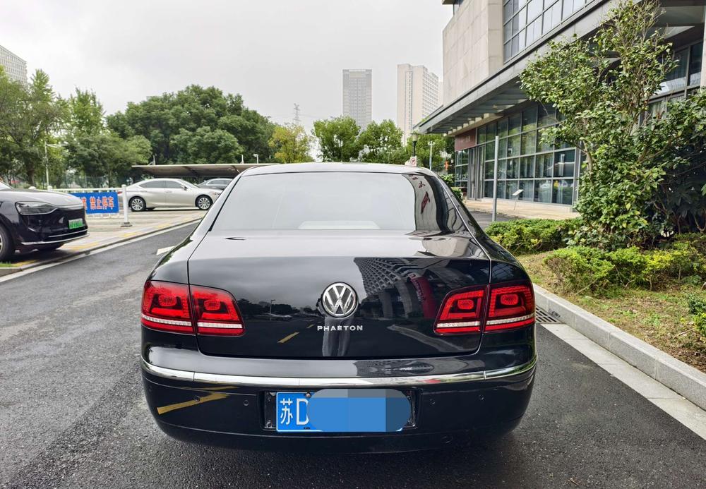 Volkswagen Phaeton