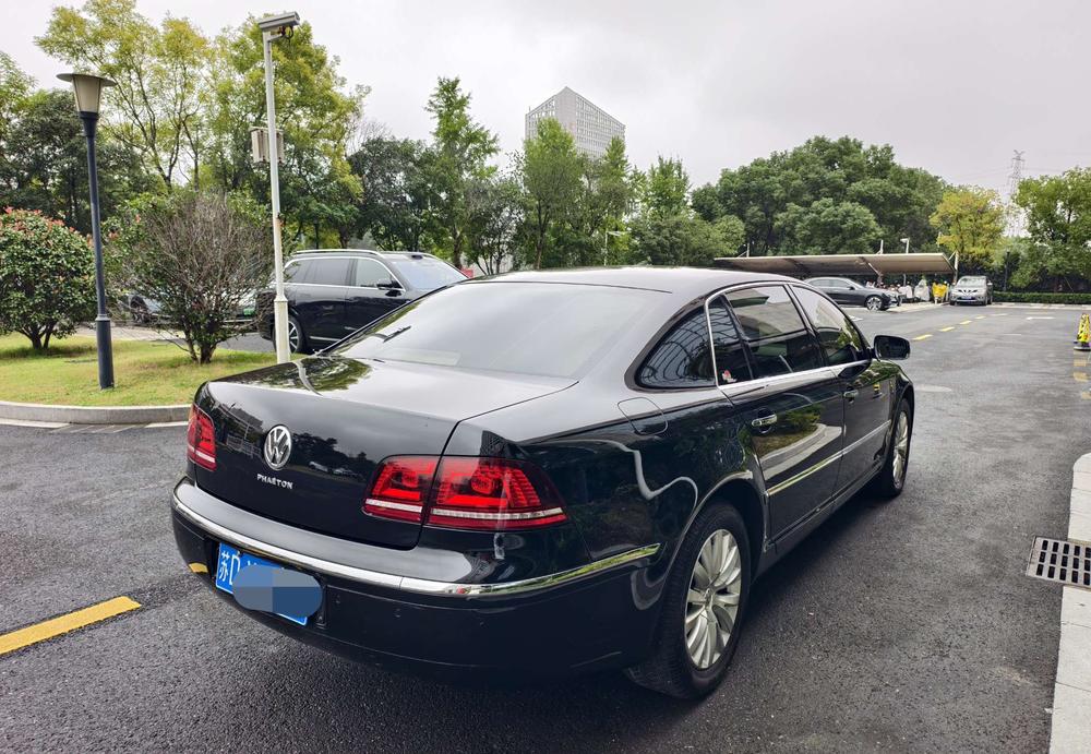 Volkswagen Phaeton
