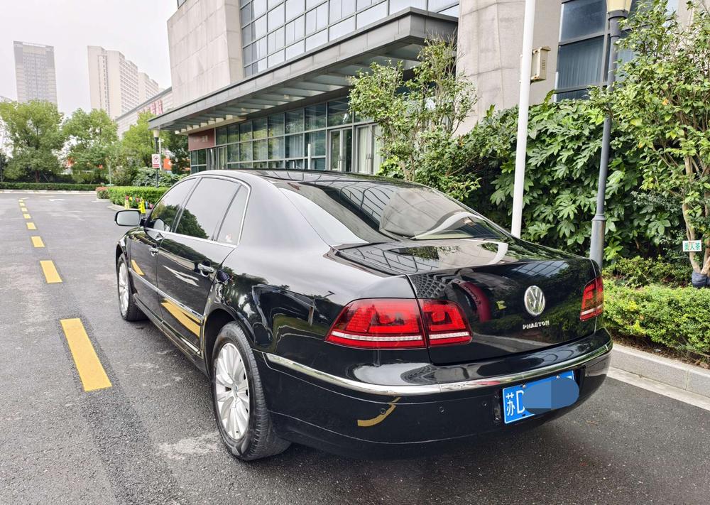 Volkswagen Phaeton