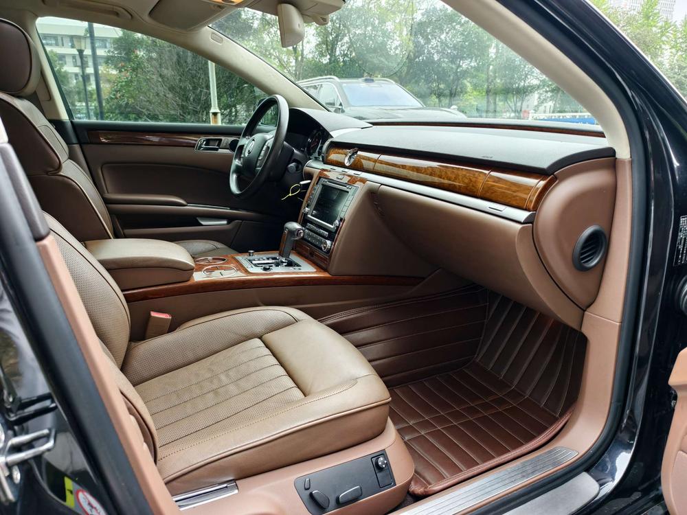 Volkswagen Phaeton