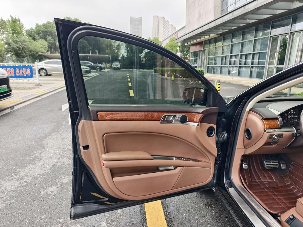 Volkswagen Phaeton