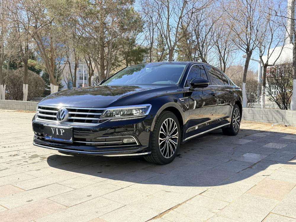 Volkswagen Phideon