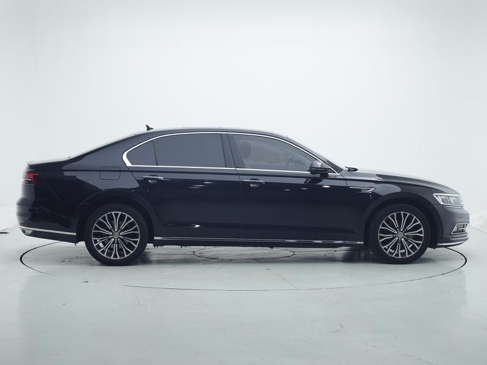 Volkswagen Phideon