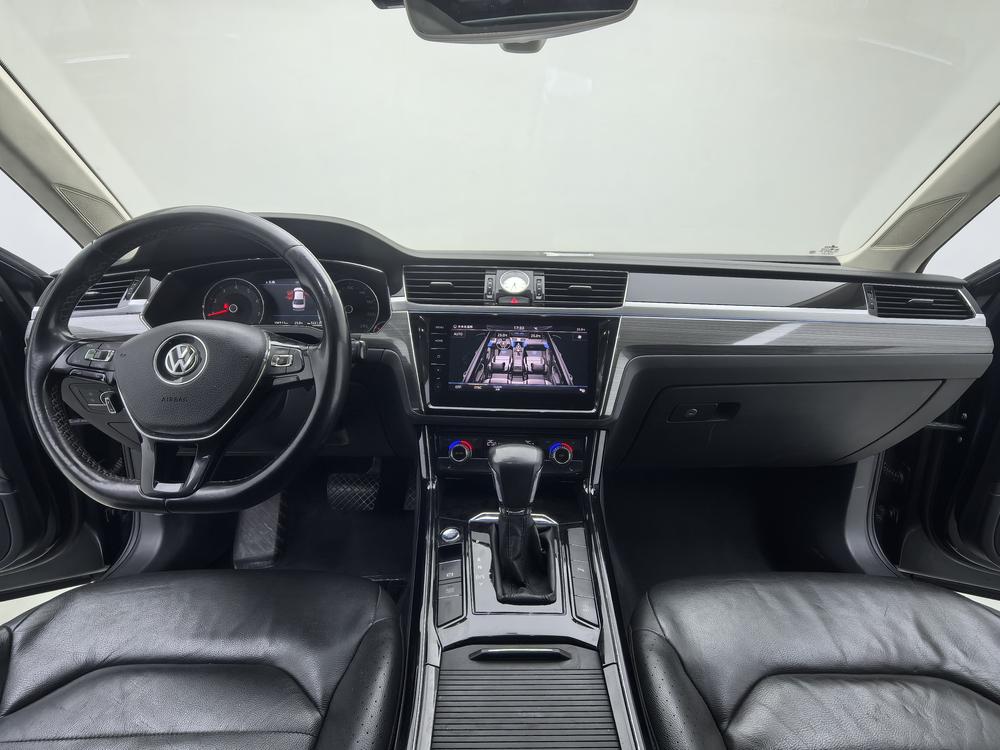 Volkswagen Phideon