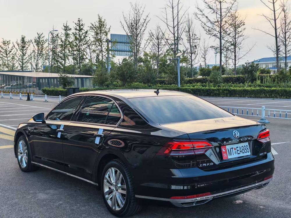Volkswagen Phideon