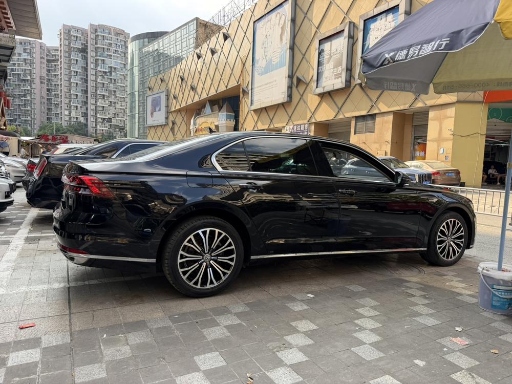 Volkswagen Phideon