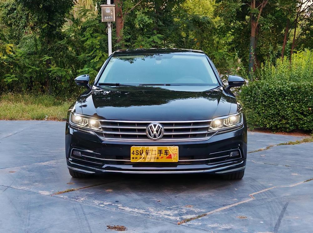 Volkswagen Phideon