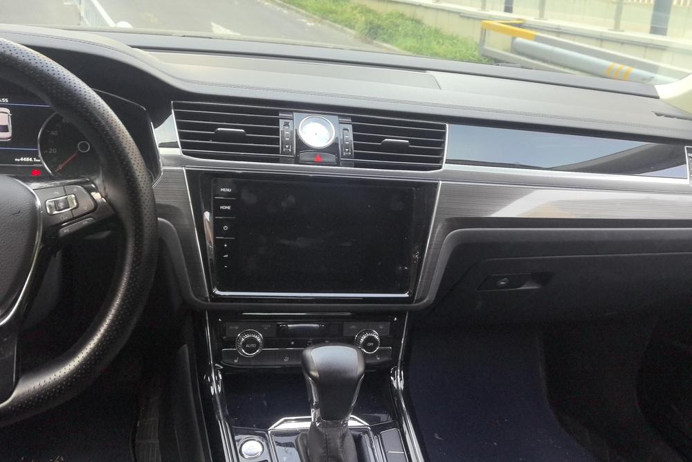 Volkswagen Phideon