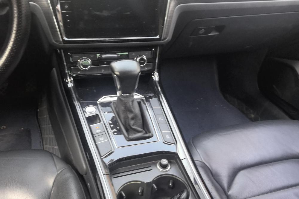 Volkswagen Phideon