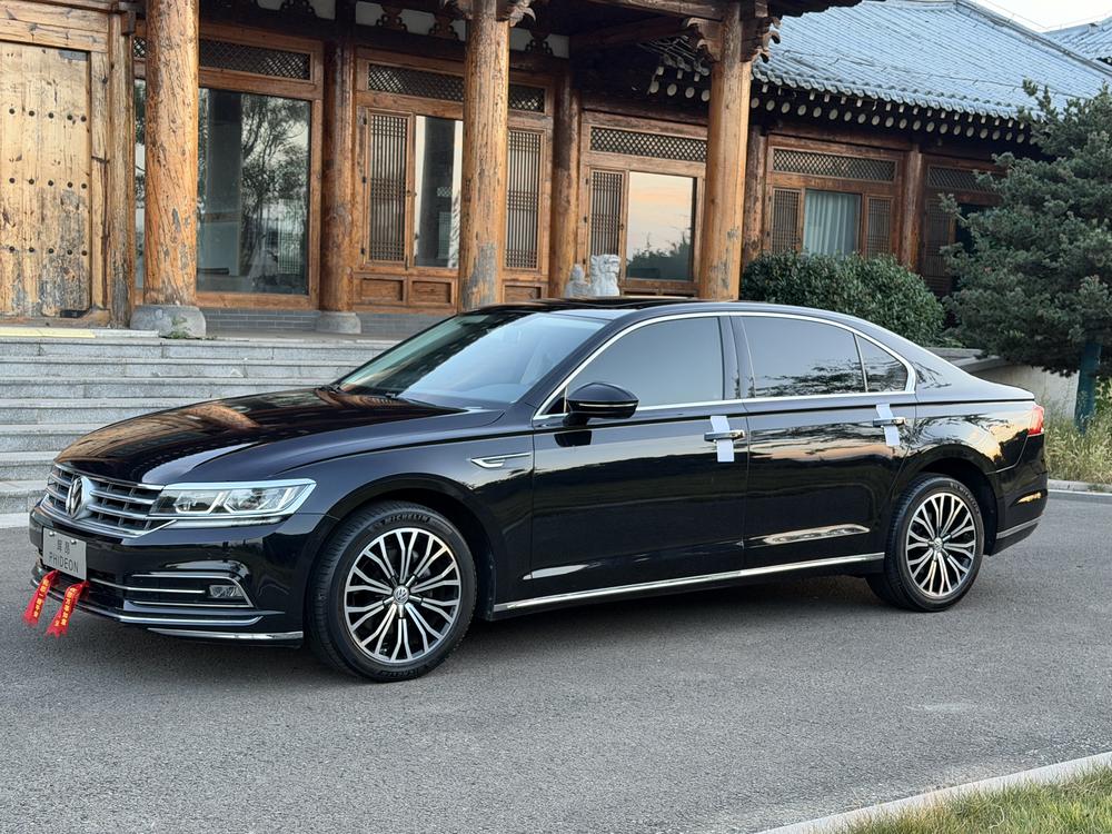Volkswagen Phideon