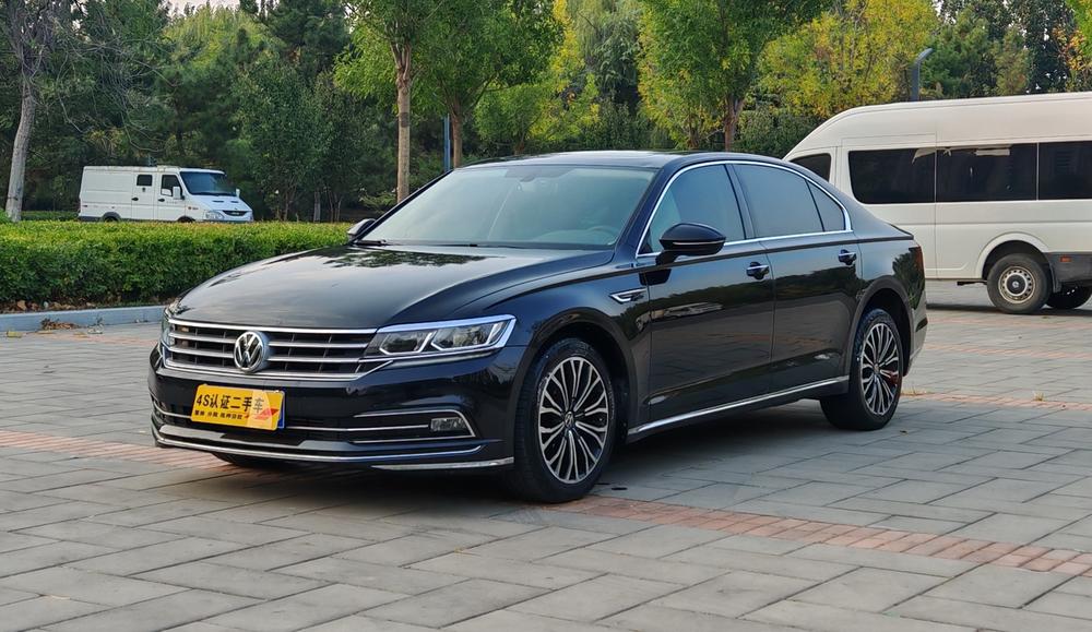Volkswagen Phideon