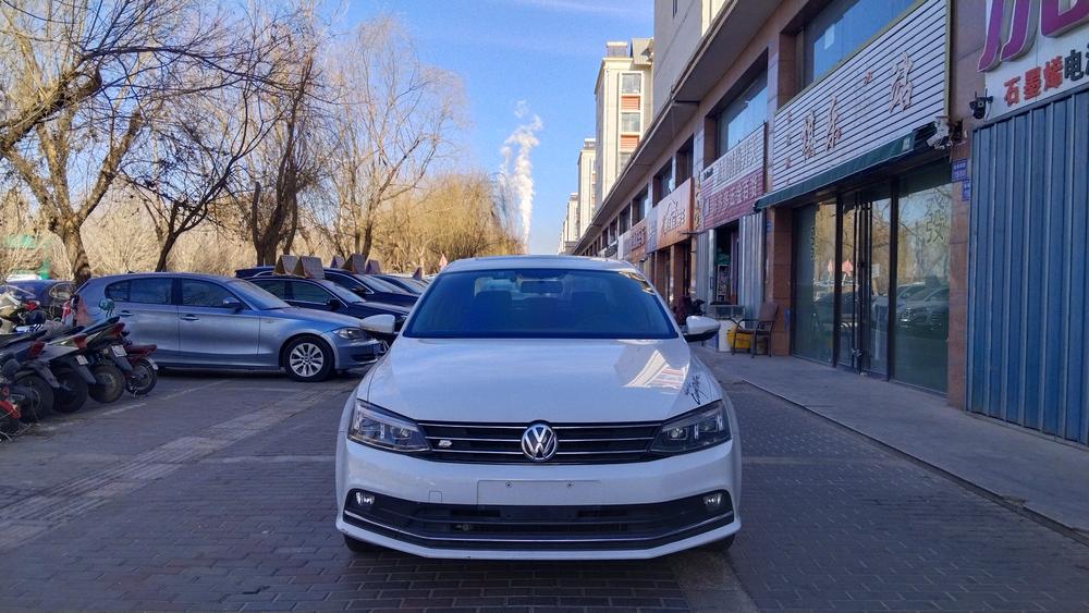 Volkswagen Sagitar