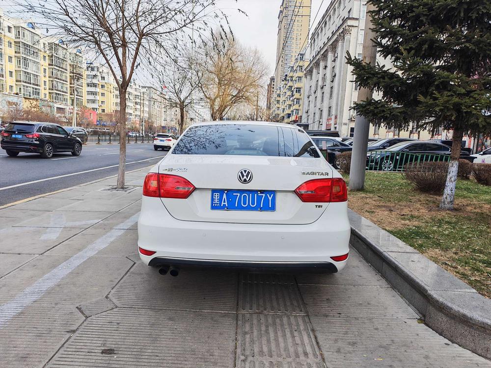 Volkswagen Sagitar