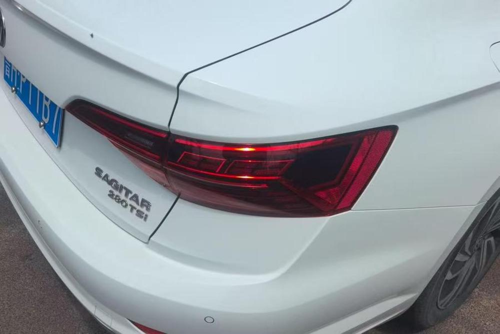 Volkswagen Sagitar