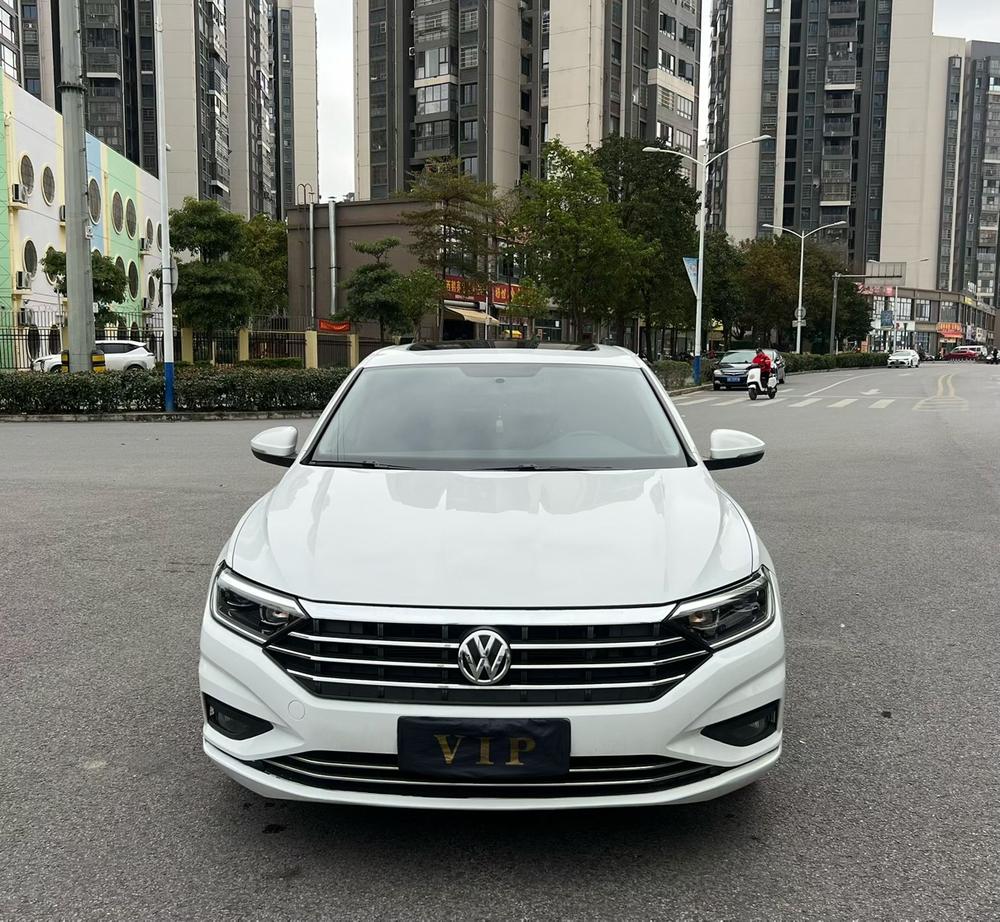 Volkswagen Sagitar