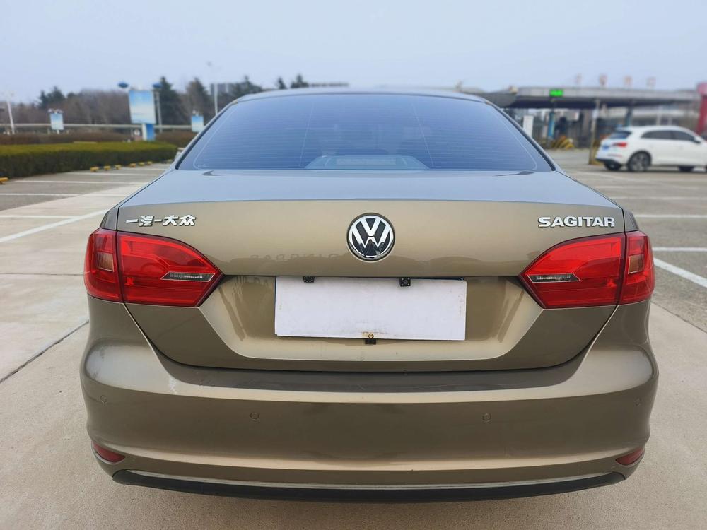 Volkswagen Sagitar