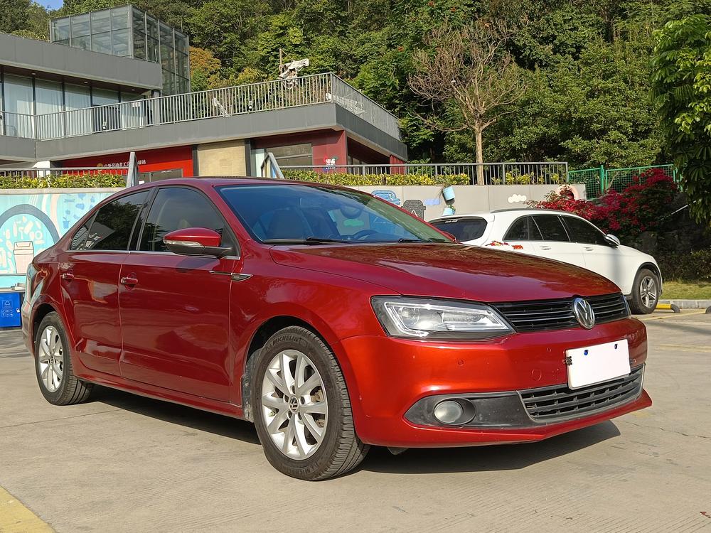 Volkswagen Sagitar