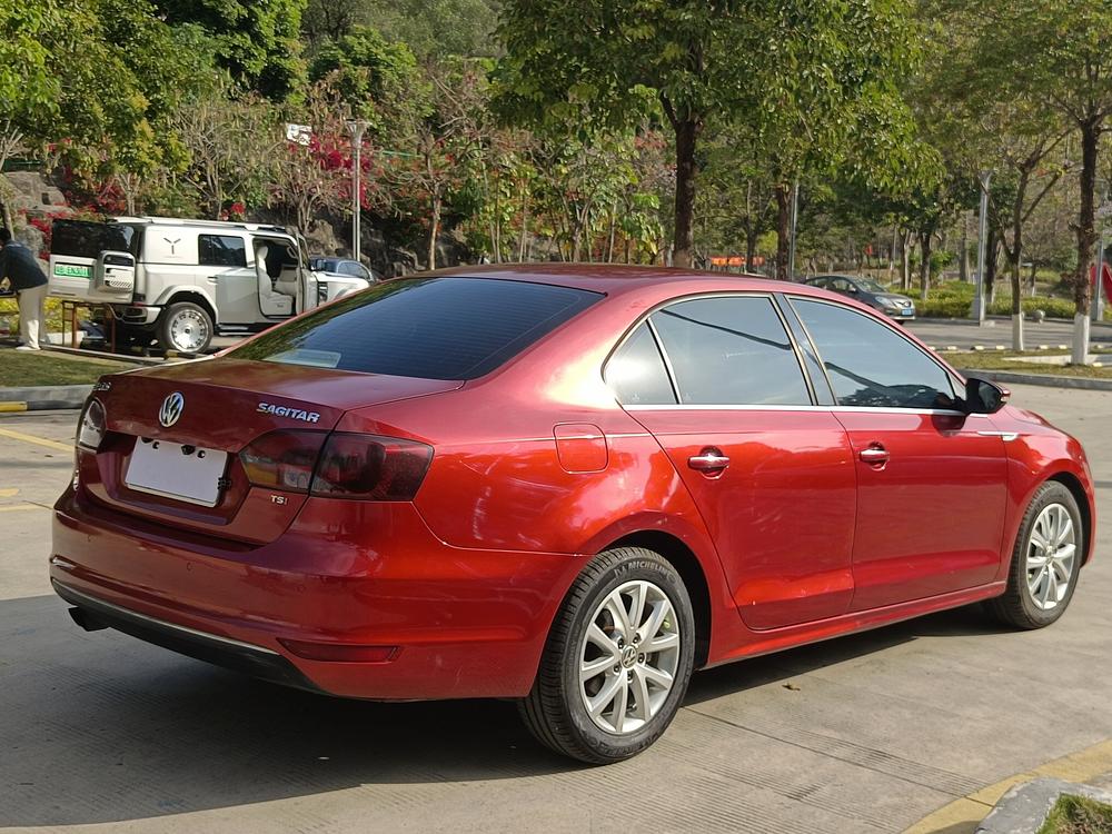 Volkswagen Sagitar