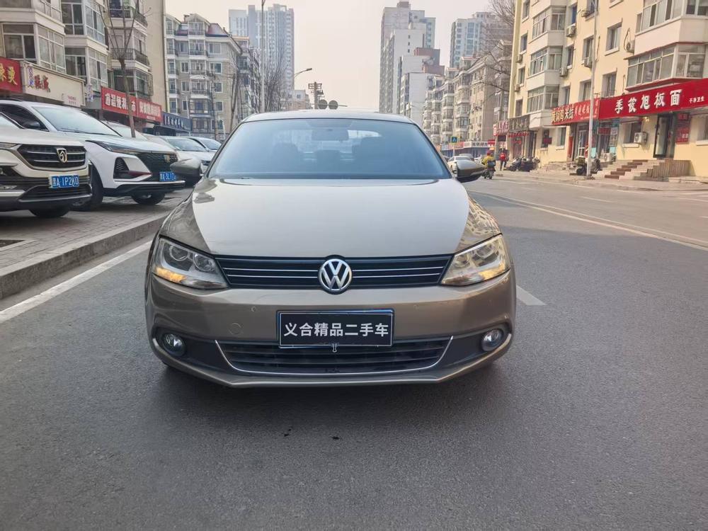 Volkswagen Sagitar