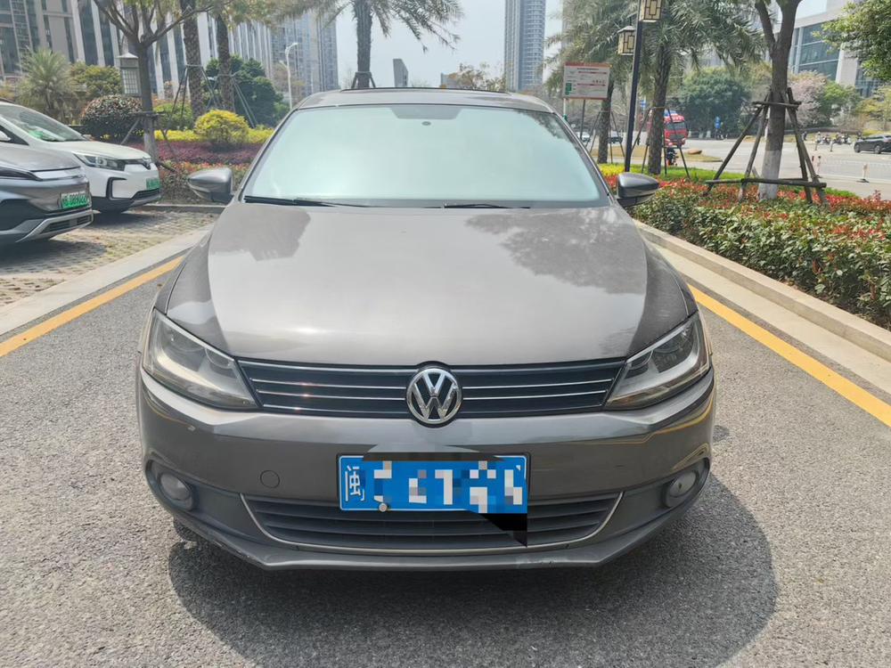 Volkswagen Sagitar