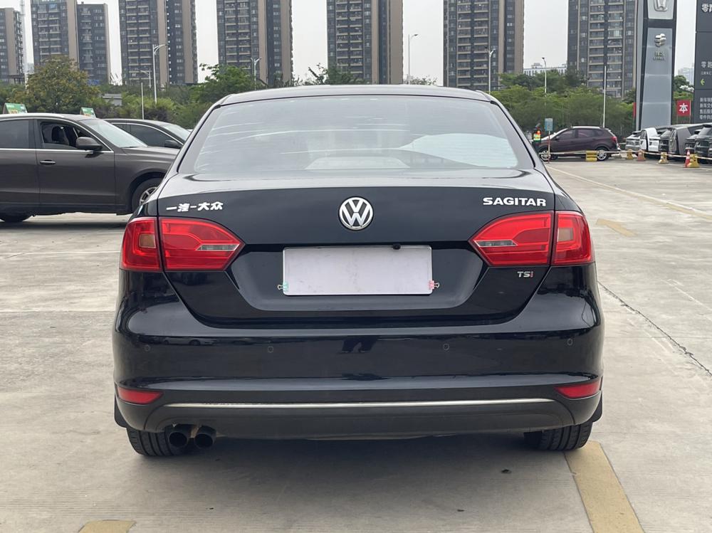 Volkswagen Sagitar