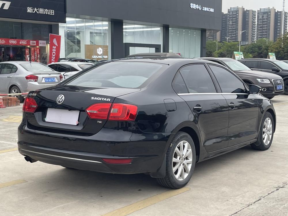 Volkswagen Sagitar