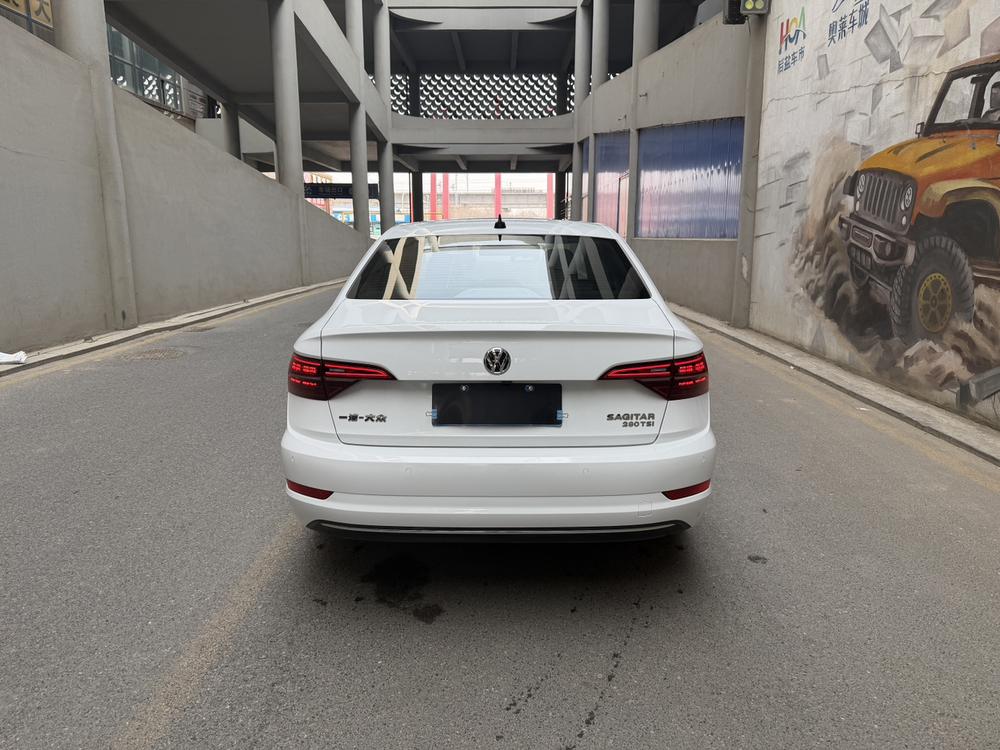 Volkswagen Sagitar