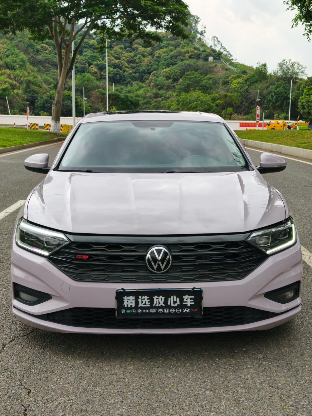 Volkswagen Sagitar