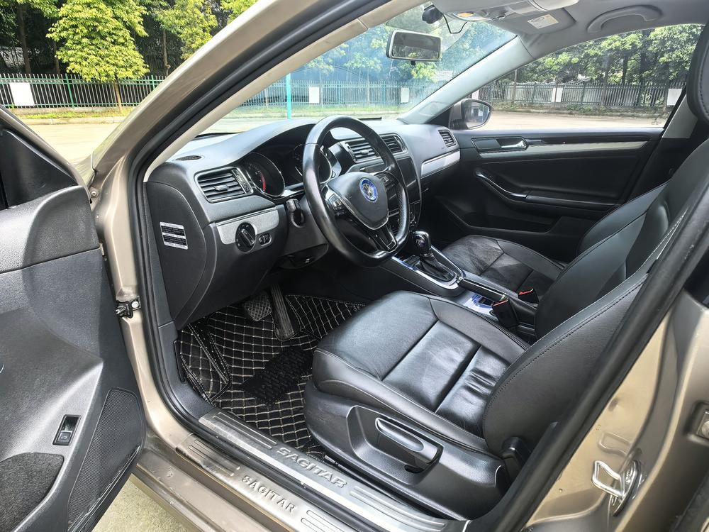 Volkswagen Sagitar