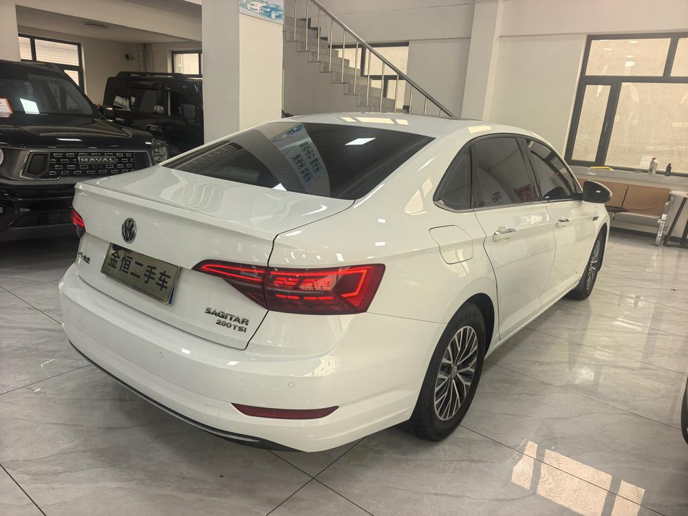 Volkswagen Sagitar