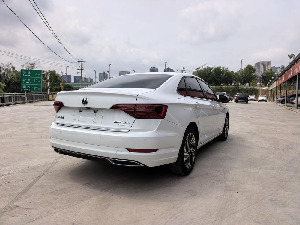 Volkswagen Sagitar