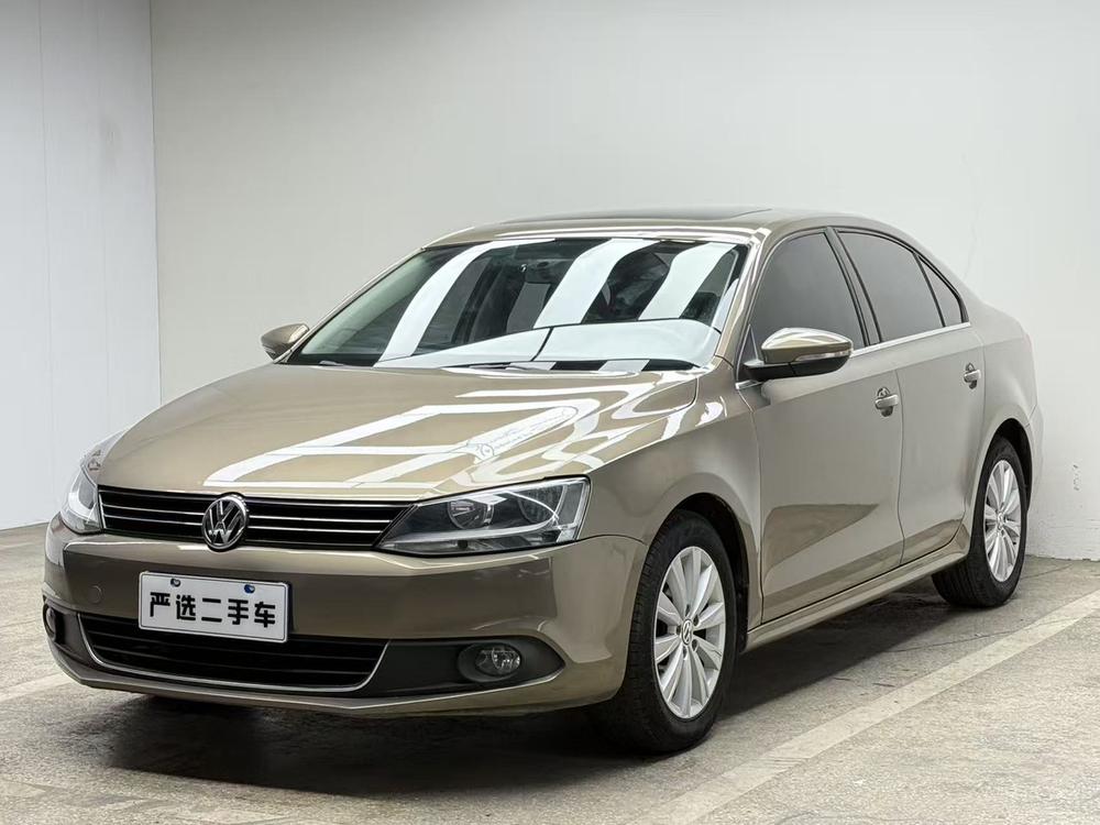 Volkswagen Sagitar