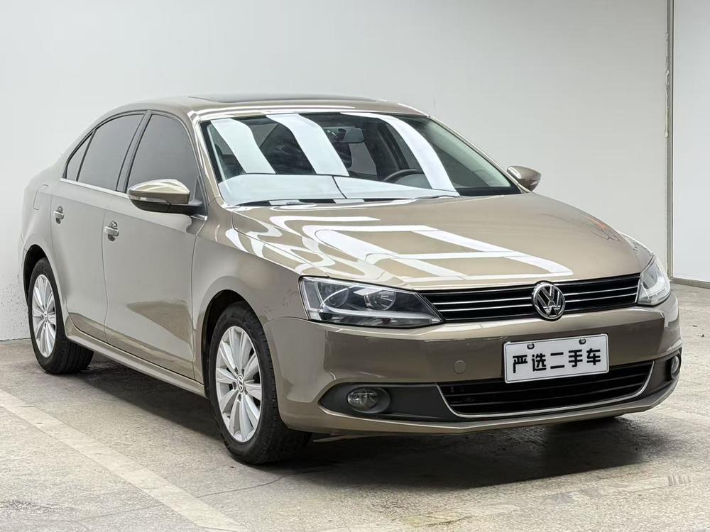 Volkswagen Sagitar