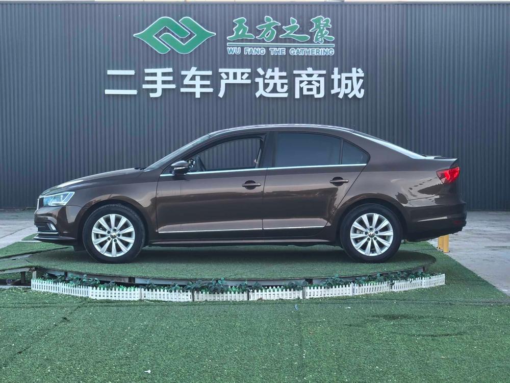 Volkswagen Sagitar