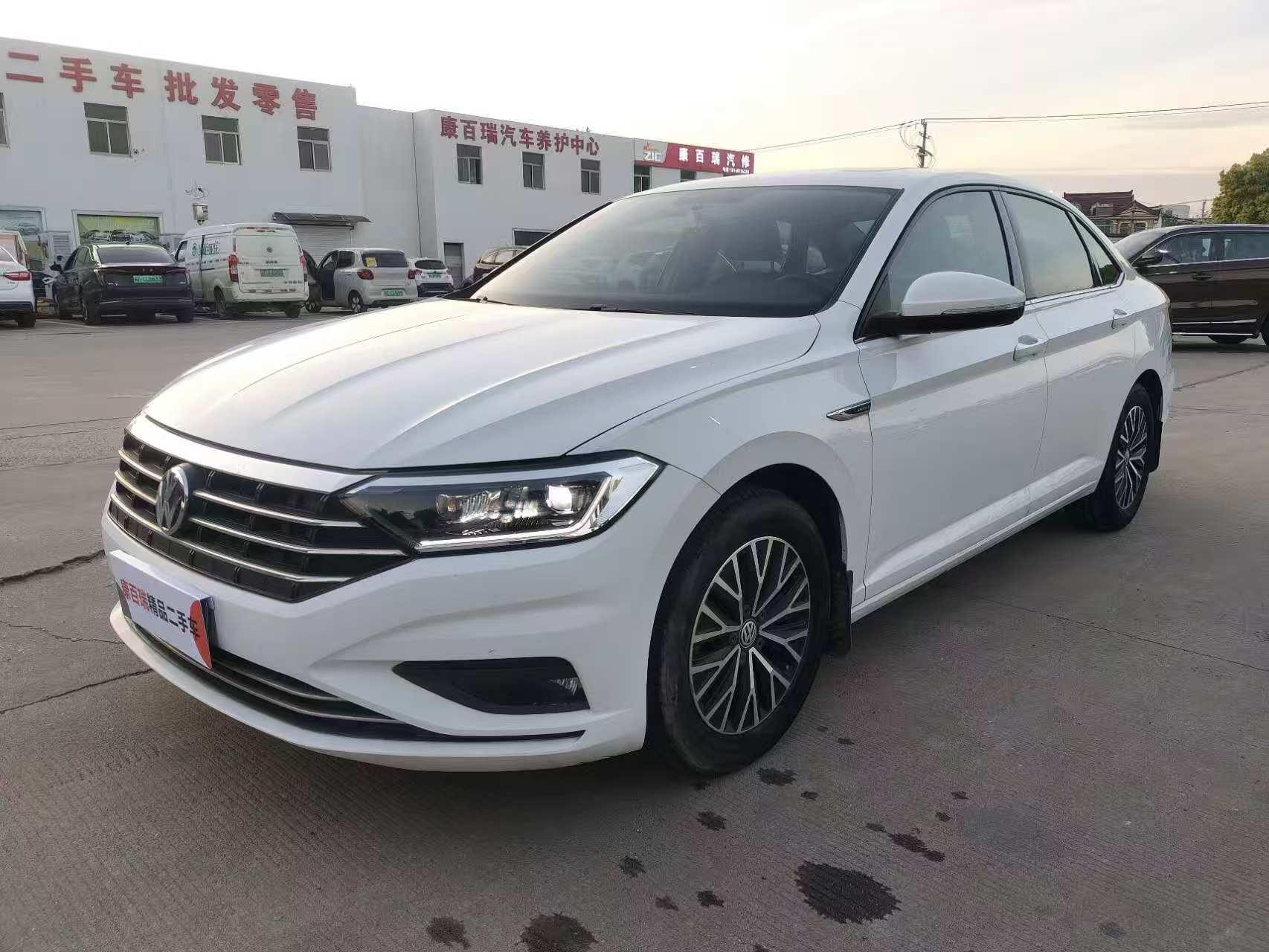 Volkswagen Sagitar