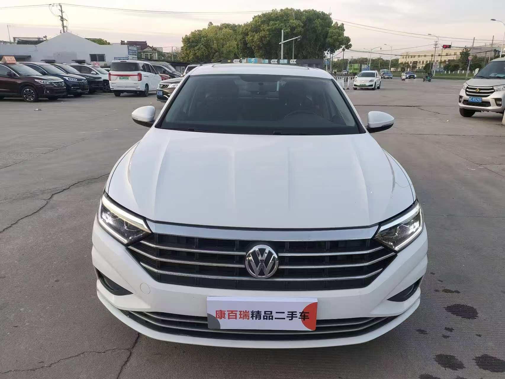 Volkswagen Sagitar